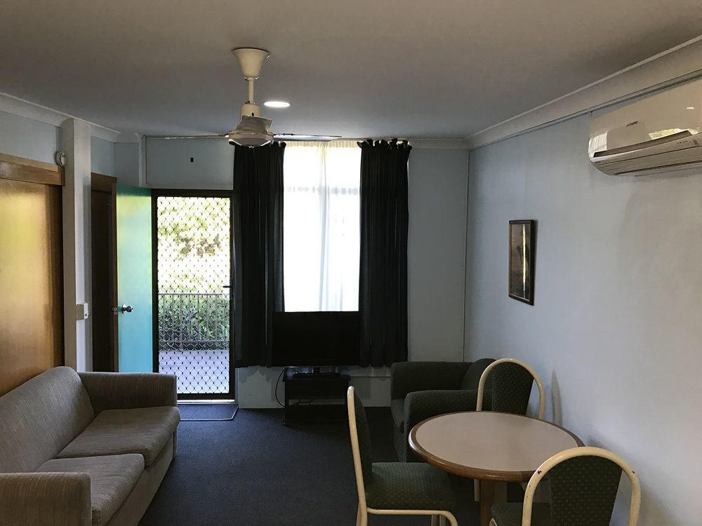 Haven Waters Motel & Apartments Норт-Хейвен Экстерьер фото